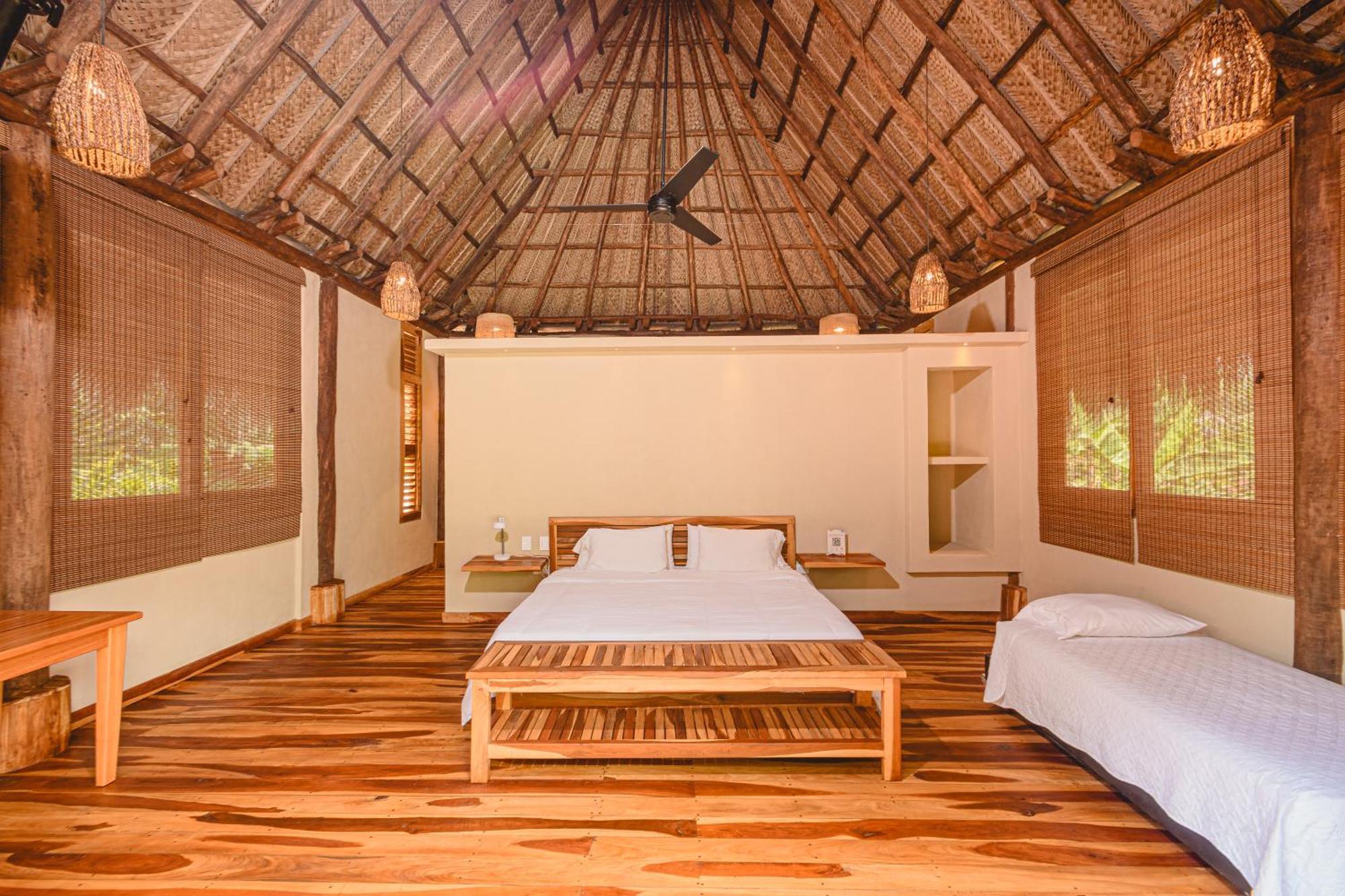 Senda Watapuy Hotel El Zaino Exterior photo Interior of a villa at the resort